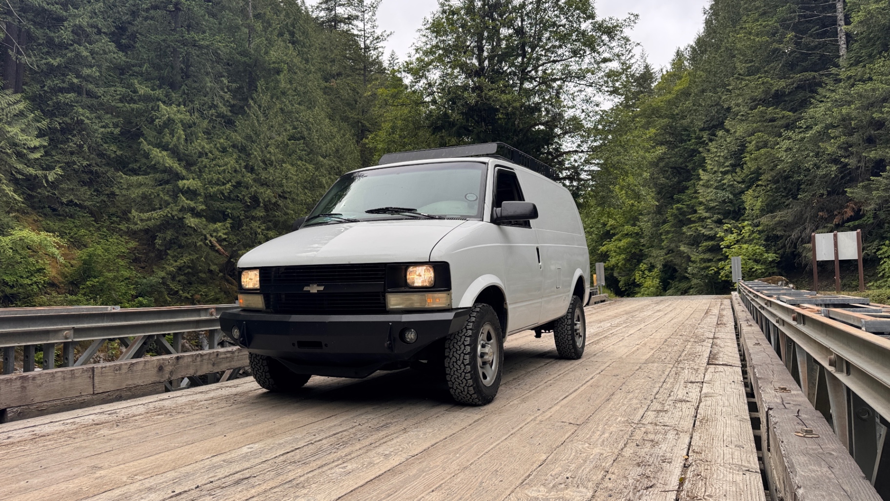 We Pointed the Astro Down Silver Skagit Road and Let It Sort Itself Out